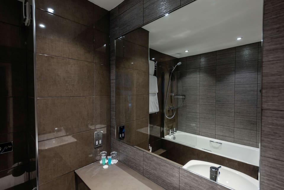 Southcrest Manor Hotel, BW Signature Collection Hotel in Wychavon District