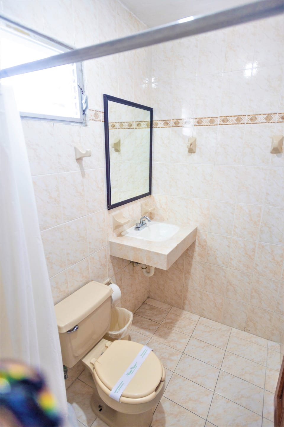 Standard Double Room | Bathroom | Shower, free toiletries, towels
