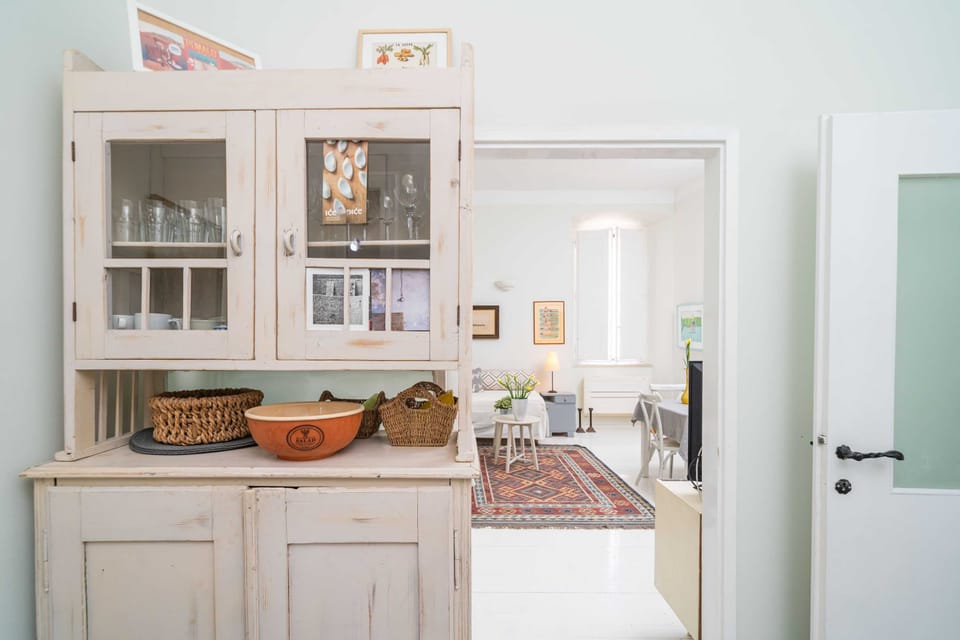 Apartment (One Bedroom Apartment with City View) | Private kitchen | Fridge