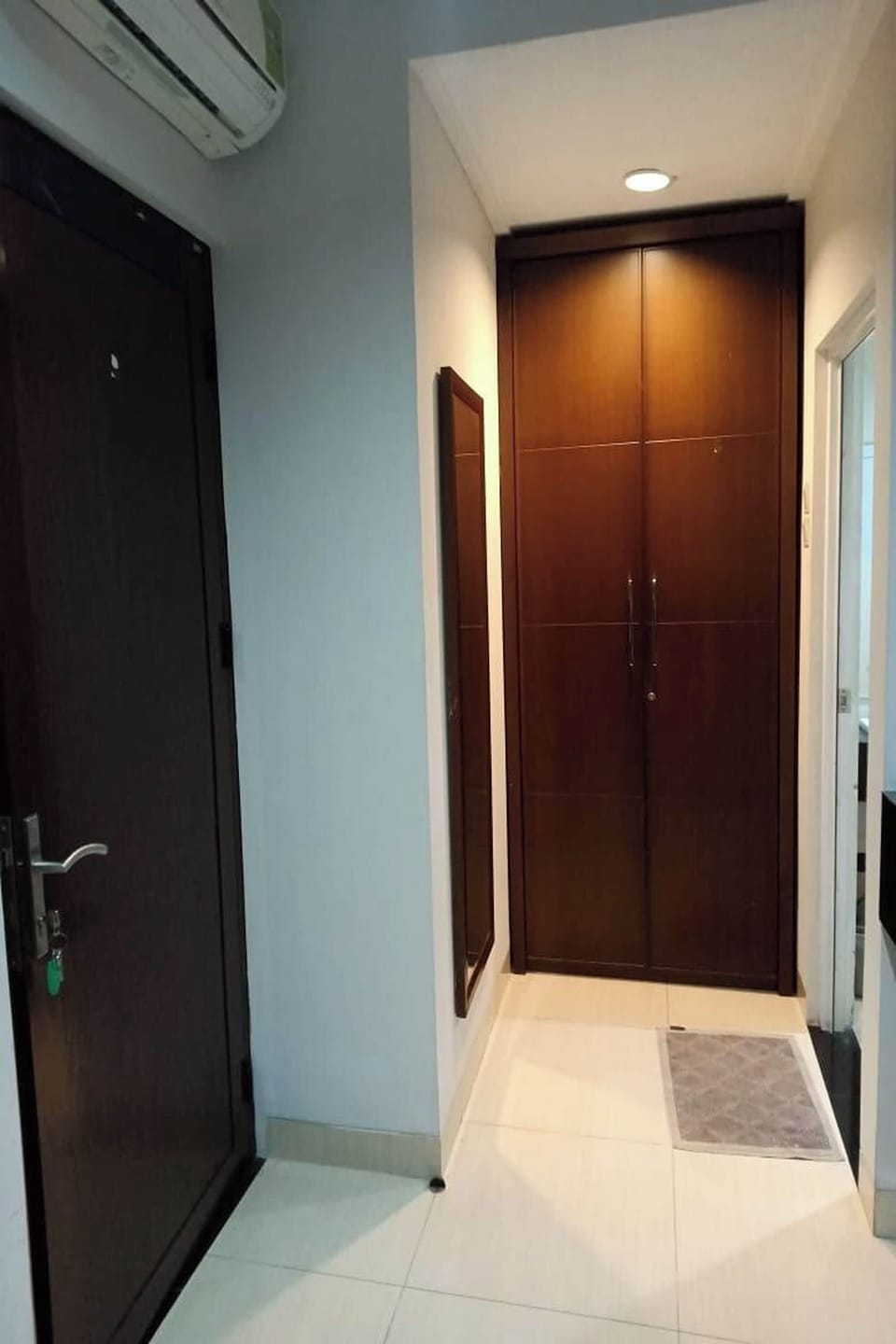 Deluxe Single Room | Free WiFi, bed sheets