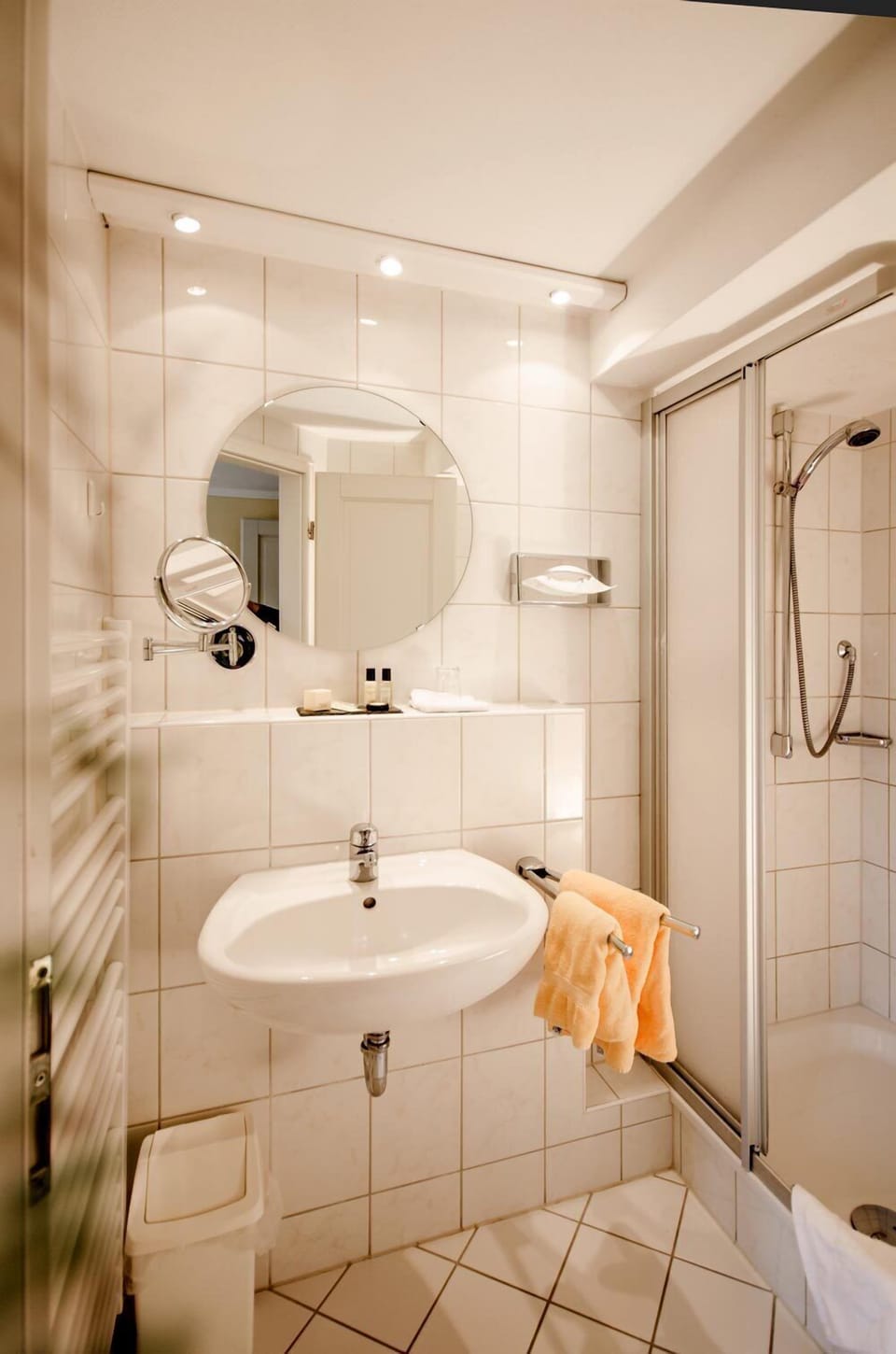 Shower, free toiletries, hair dryer, slippers