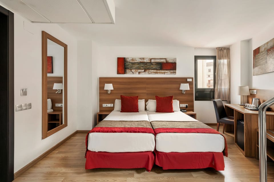 In-room safe, desk, blackout drapes, soundproofing