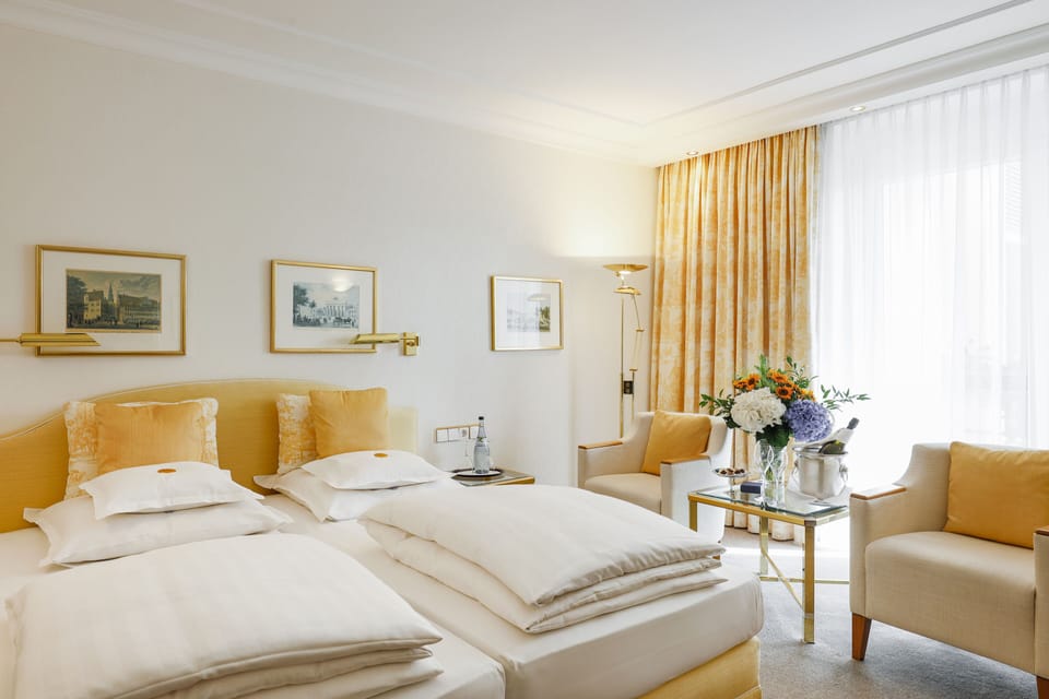 Double Room, Balcony, Garden View | Hypo-allergenic bedding, minibar, in-room safe, individually decorated