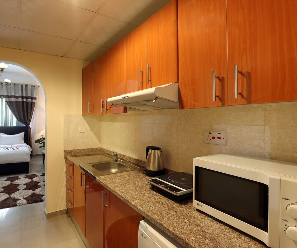 Private kitchenette