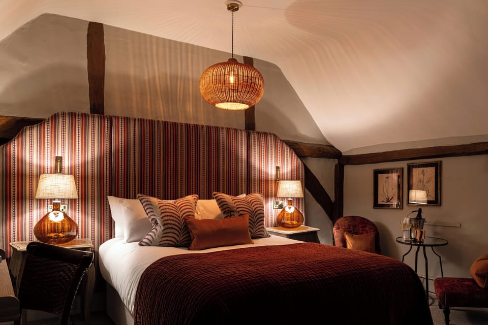Premium bedding, individually decorated, blackout drapes, free WiFi