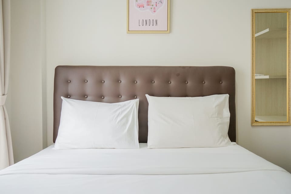 Apartment, Non Smoking, Kitchenette | 1 bedroom, iron/ironing board, free WiFi, bed sheets