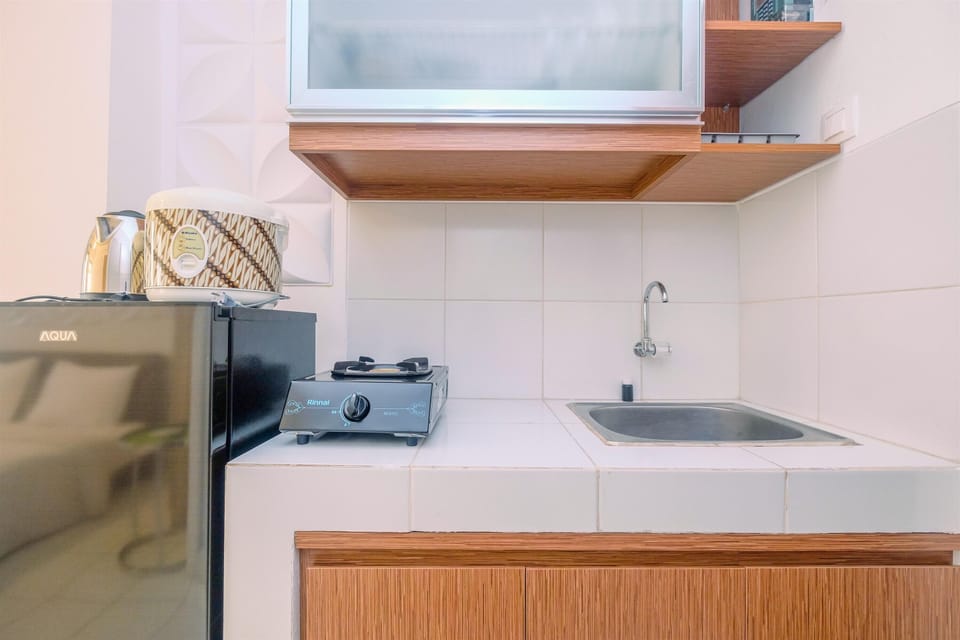 Apartment, Non Smoking, Kitchenette | Private kitchen | Fridge, stovetop, dishwasher, electric kettle