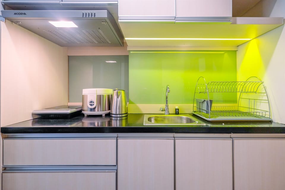 Apartment, Non Smoking, Kitchenette | Private kitchen | Fridge, stovetop, dishwasher, cookware/dishes/utensils