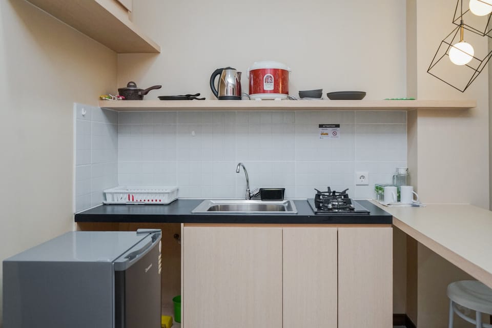 Apartment, Non Smoking, Kitchenette | Private kitchen | Fridge, cookware/dishes/utensils