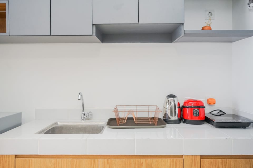 Apartment, Non Smoking, Kitchenette | Private kitchen | Fridge, cookware/dishes/utensils