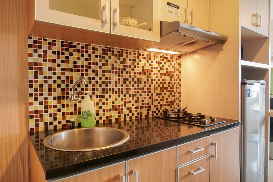 Apartment, Non Smoking, Kitchenette | Private kitchen | Fridge, stovetop, dishwasher, electric kettle