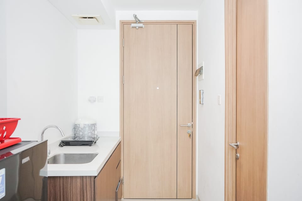 Apartment, Non Smoking, Kitchenette | Private kitchen | Fridge, stovetop, dishwasher, electric kettle