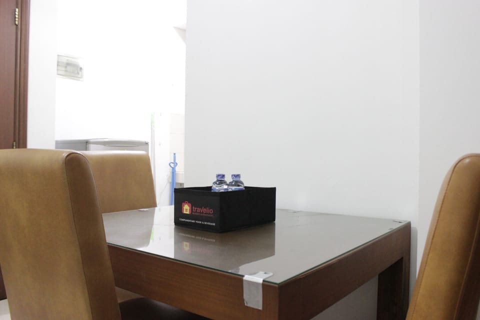 Apartment, Non Smoking, Kitchenette | 2 bedrooms, iron/ironing board, free WiFi, bed sheets