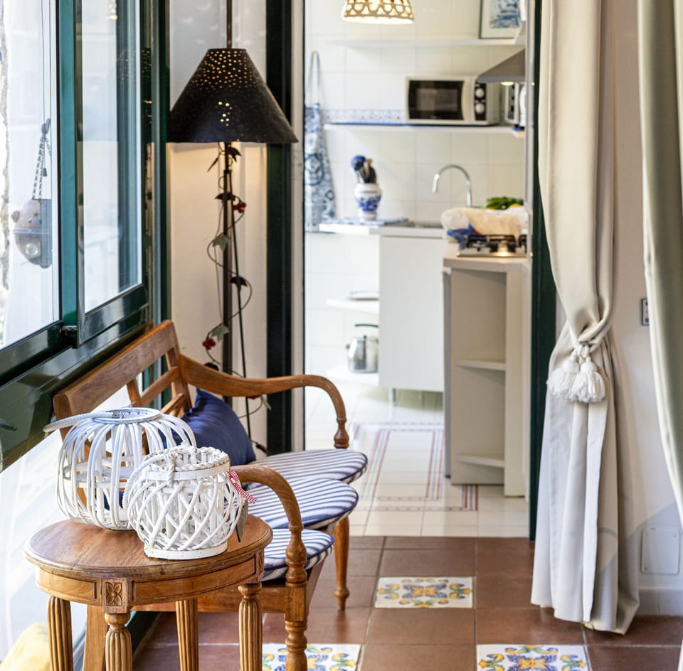 Apartment, 2 Bedrooms, Smoking, Pool Access | Private kitchen | Fridge, stovetop, dishwasher, cookware/dishes/utensils