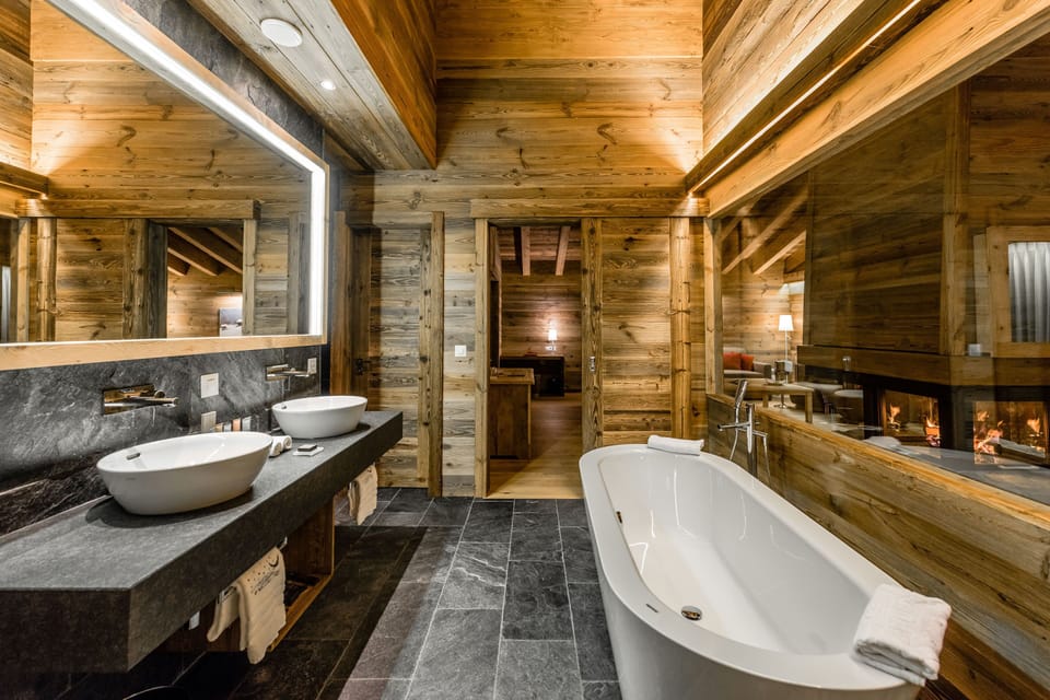 Suite, Mountain View | Bathroom | Free toiletries, hair dryer, bathrobes, slippers