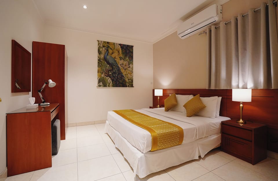 Deluxe Villa, 1 Bedroom | Hypo-allergenic bedding available, minibar, in-room safe, desk