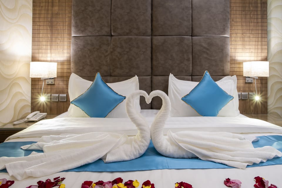 In-room safe, blackout drapes, iron/ironing board, WiFi (free)