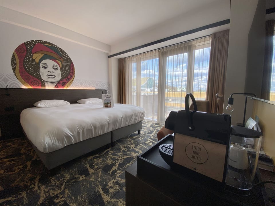 Luxury Double Room | In-room safe, desk, free WiFi, bed sheets