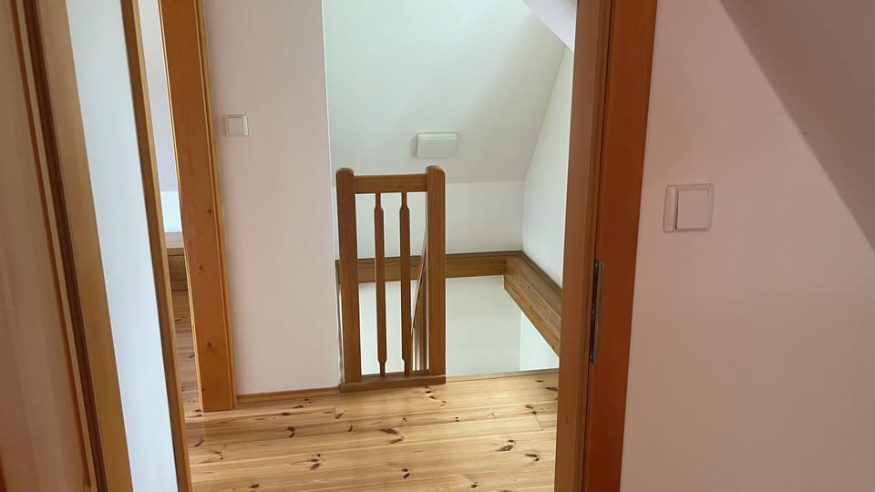 House, 3 Bedrooms, Patio, Garden View | Hallway