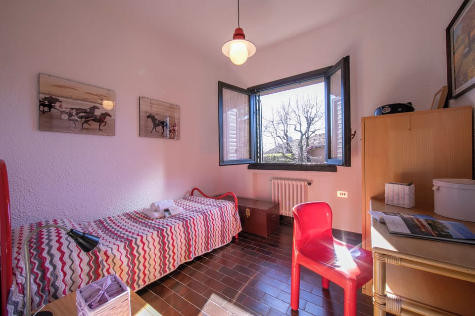 Family Townhome, Multiple Bedrooms, 2 Bathrooms, Mountainside (Residenza La Parusciola Pool and) | 3 bedrooms, iron/ironing board, free WiFi, bed sheets