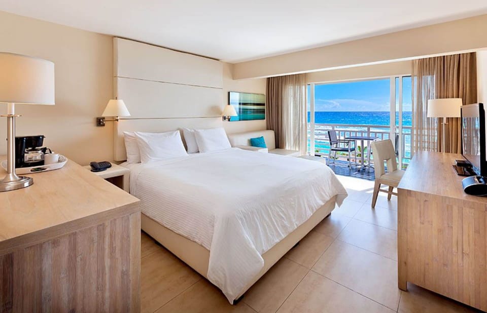 Premium bedding, pillowtop beds, in-room safe, desk