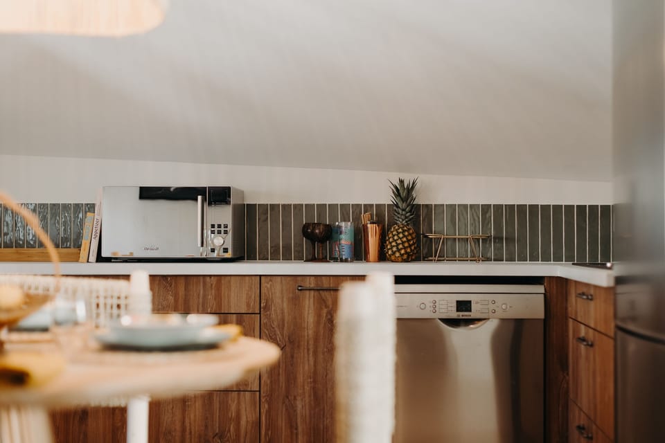 Junior Apartment | Private kitchen | Mini-fridge, coffee/tea maker, electric kettle, highchair