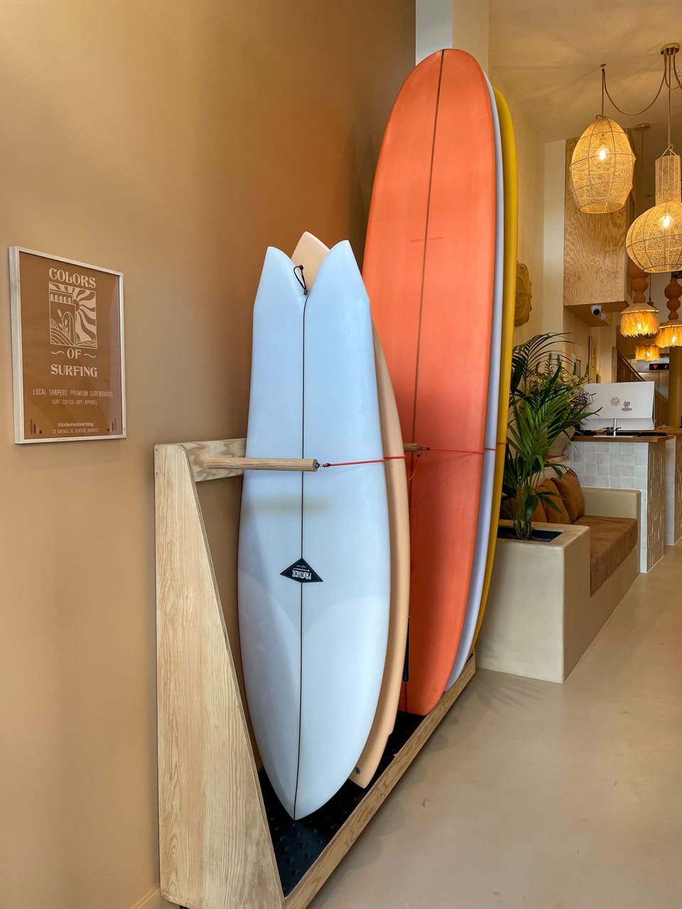 Surfing/boogie boarding