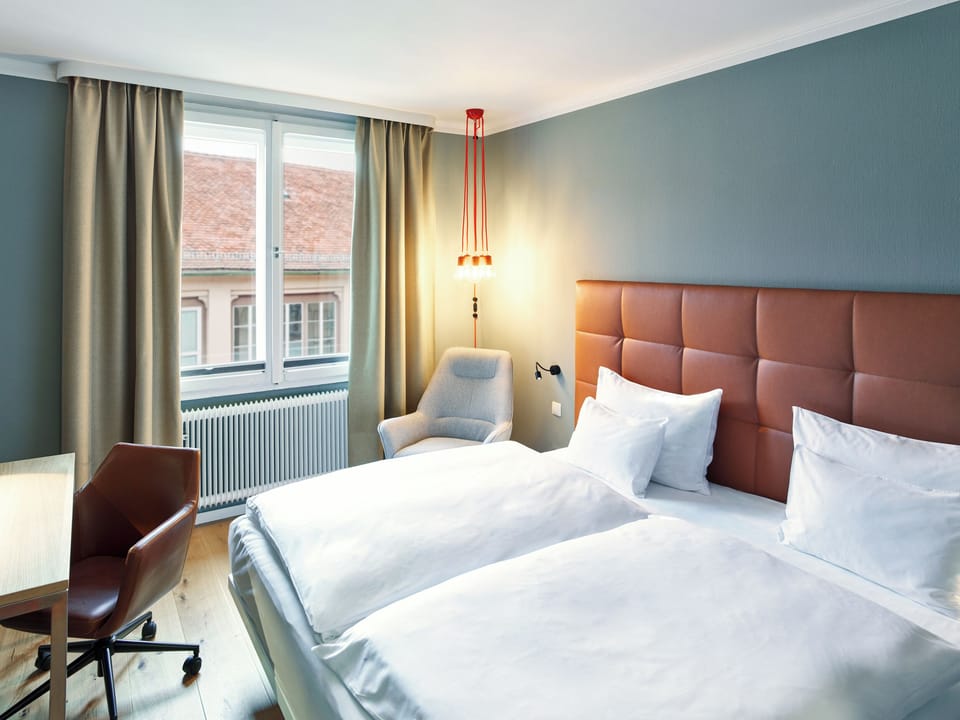 Economy Room | Bathroom | Eco-friendly toiletries, hair dryer, towels, soap