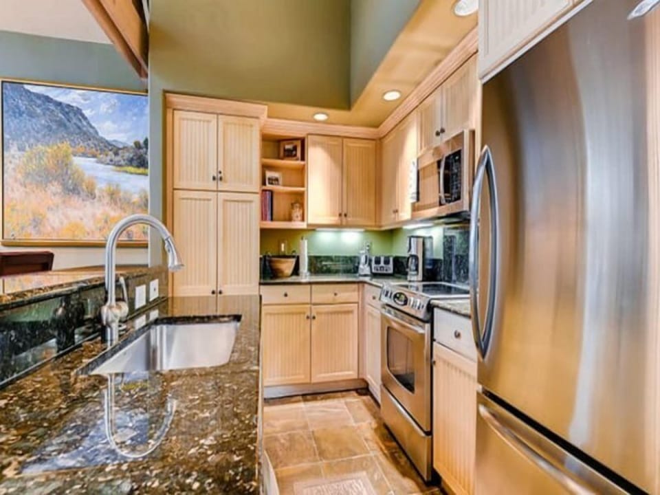 House (Beaver_Creek_Pines_3Bedroom_Den) | Exterior