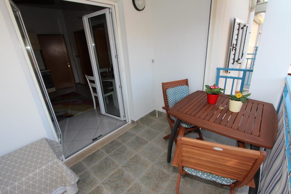 Apartment, 1 Bedroom, Smoking, Balcony | Balcony