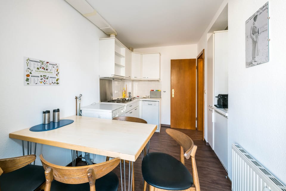 Apartment, 1 Bedroom, Sea View | Private kitchen | Fridge, stovetop, coffee/tea maker, cookware/dishes/utensils
