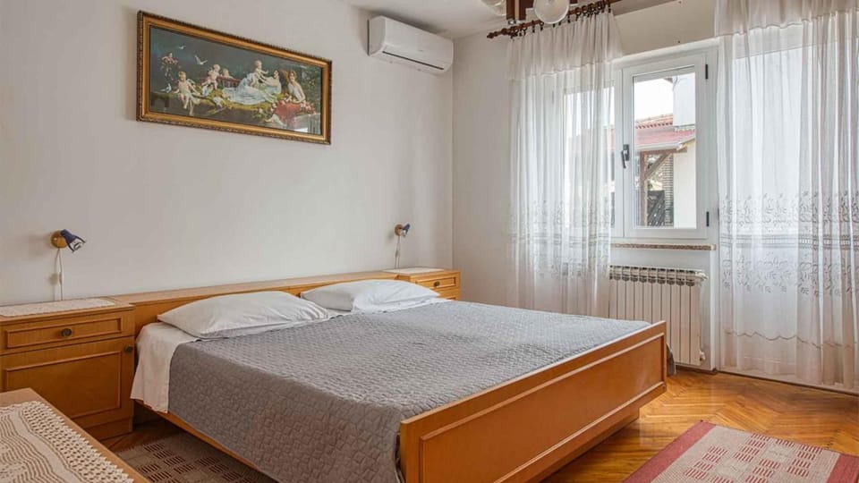 Room, 1 Double Bed, Non Smoking, Balcony | Free WiFi