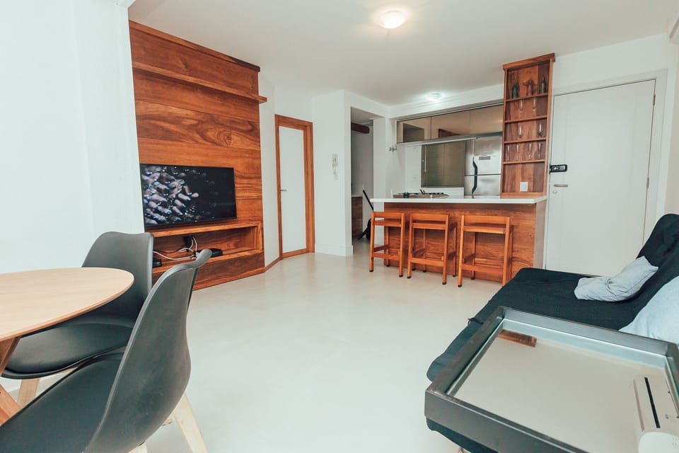 Premium Apartment | Living area | 42-inch Smart TV with digital channels, TV, Netflix
