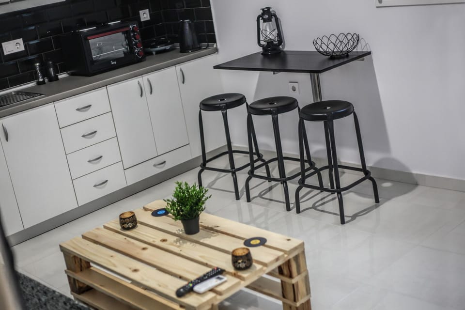 Deluxe Apartment | Private kitchen