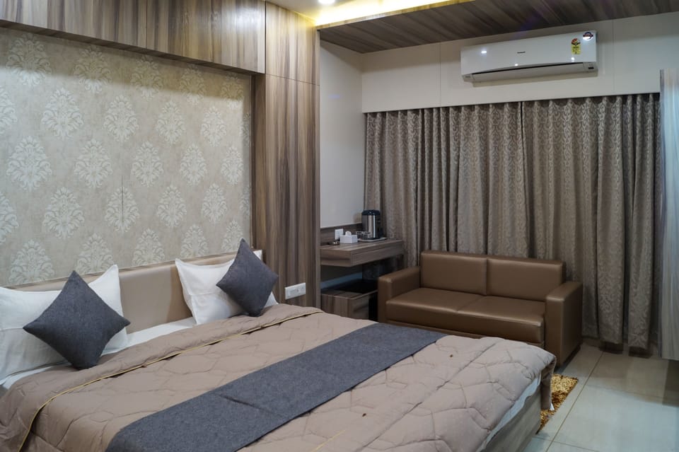 Premium Room | Soundproofing, free WiFi, bed sheets