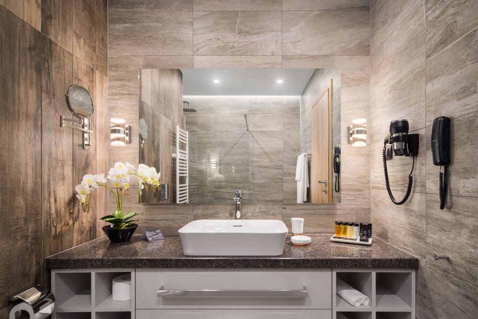 Shower, rainfall showerhead, hair dryer, slippers