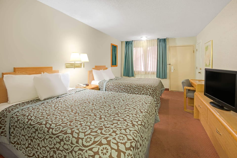 Desk, iron/ironing board, free WiFi, bed sheets