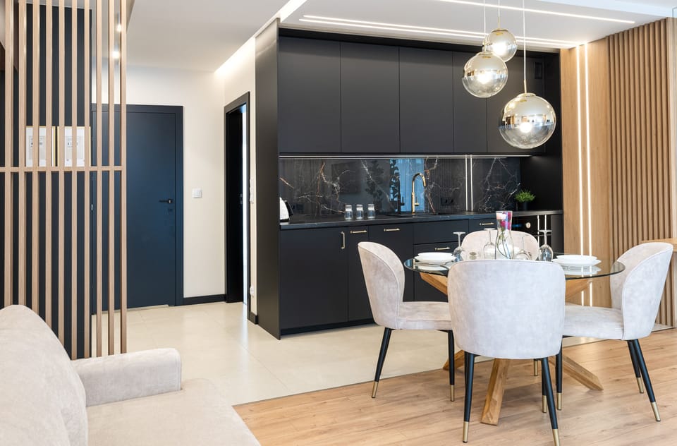 Exclusive Apartment | Living area | Flat-screen TV