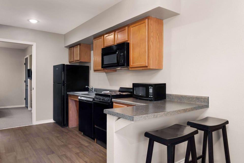 Suite, 1 Bedroom, Accessible, Non Smoking (Mobility, Roll-in Shower) | Private kitchen | Full-size fridge, microwave, stovetop, dishwasher
