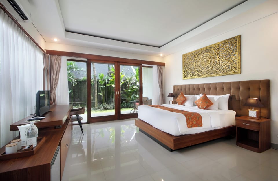 Super Deluxe | Minibar, rollaway beds, free WiFi, bed sheets