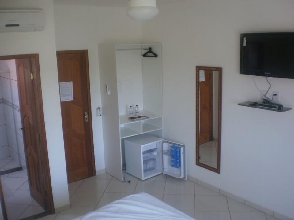 Standard Room | Living area | TV