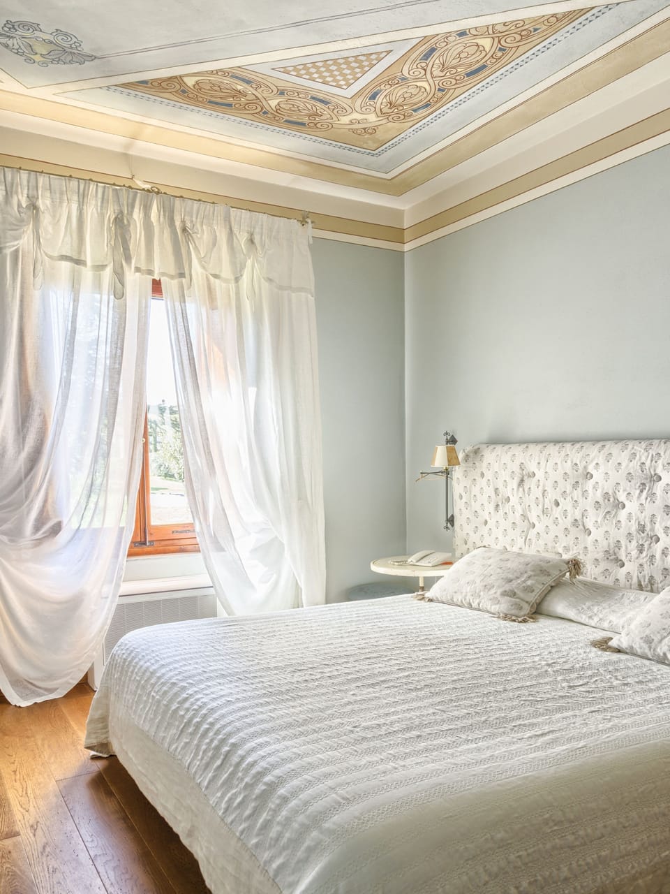 In-room safe, desk, cribs (free), rollaway beds (surcharge)