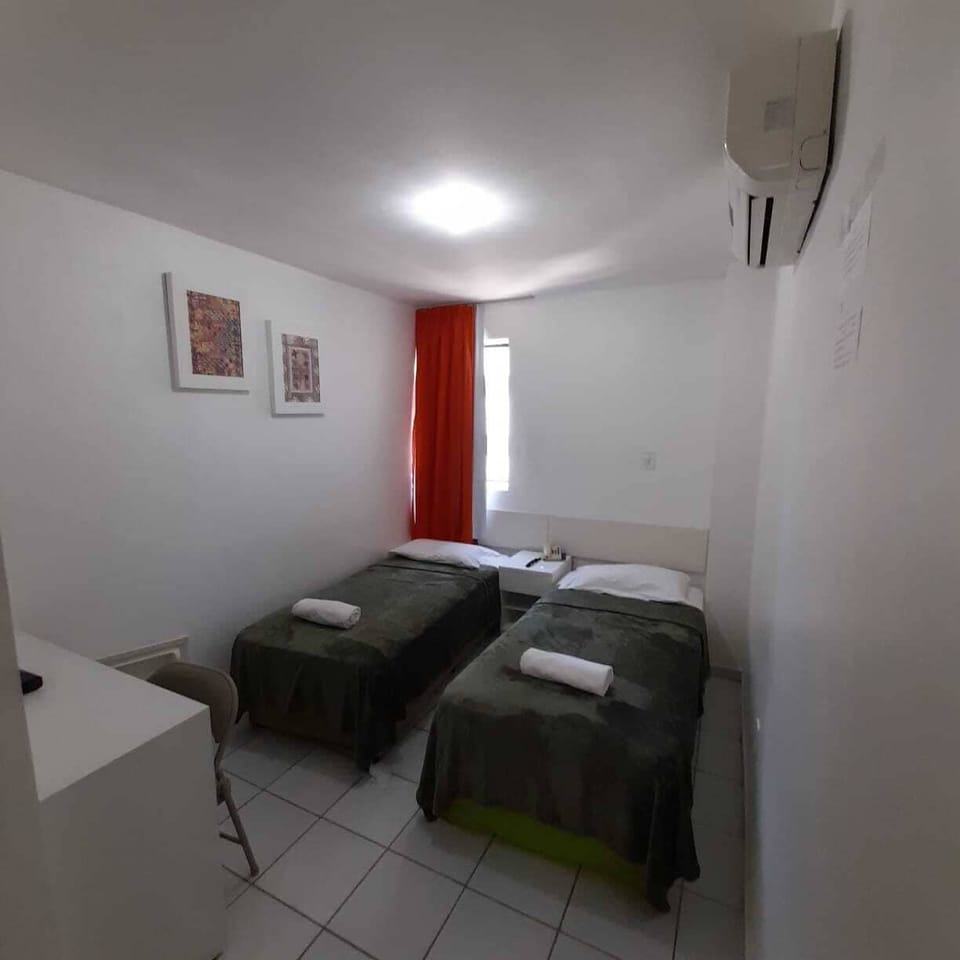 Standard Room | Minibar, soundproofing, rollaway beds (surcharge), WiFi (free)
