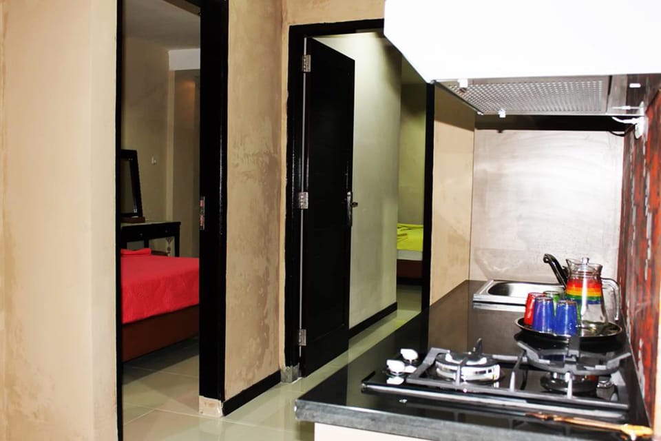 2 Bedrooms Suite | Rollaway beds, bed sheets