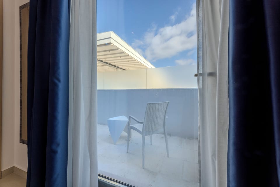 Standard Triple Room | Terrace/patio