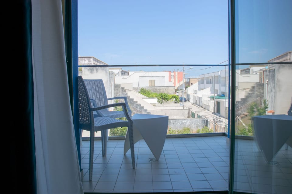 Standard Double Room | Balcony