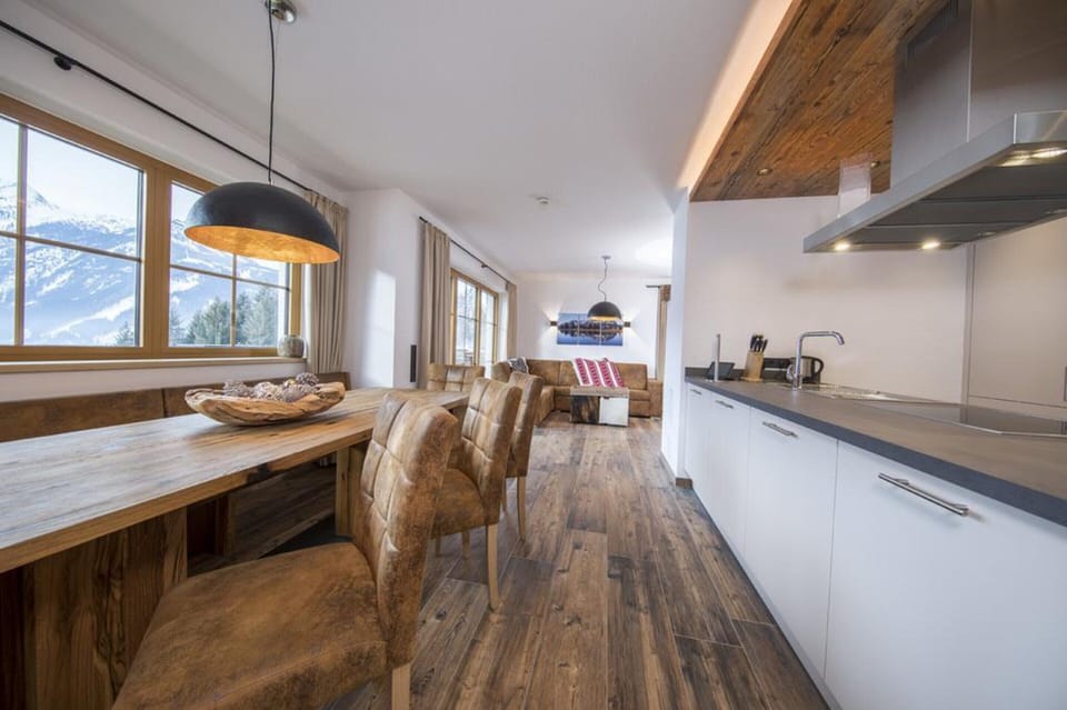 Chalet | Interior