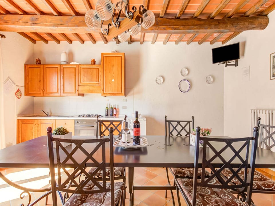 House | Dining