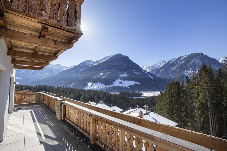 Chalet | Property grounds