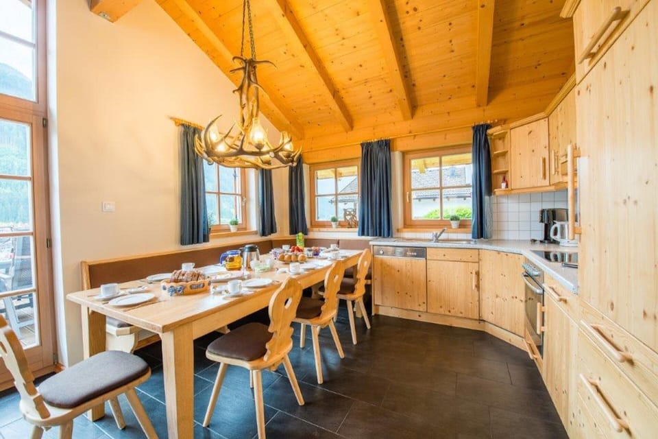 Chalet | Interior detail